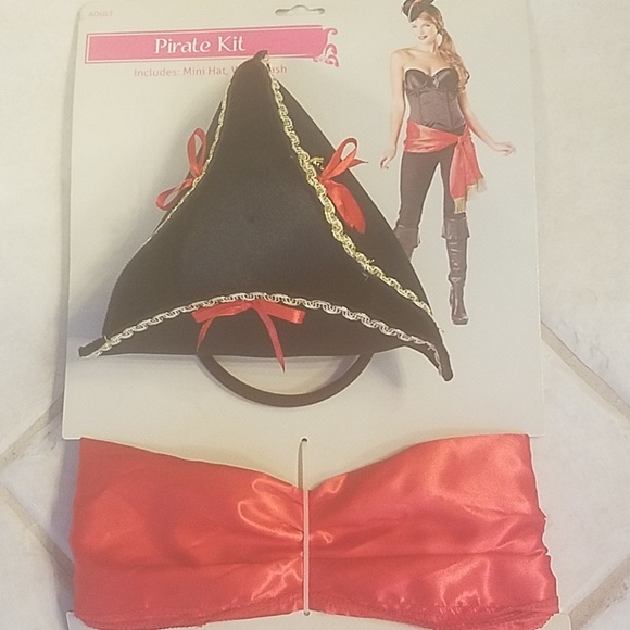 Seasons USA Accessories - New! Pirate Hat with headband and Sash